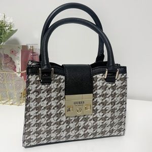 Guess West Plains Satchel (Crossbody Bag)